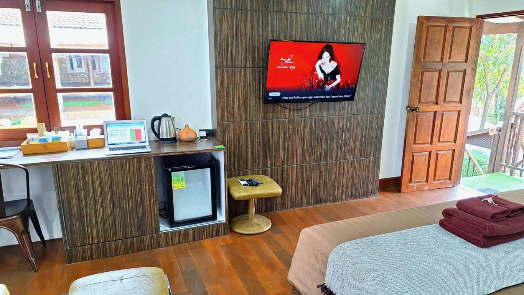 Alpha Gay Resort & Spa - Men Only (Adults Only) Chaweng Beach Exteriör bild